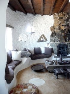 110 Old stone house renovation ideas | old stone houses, stone .