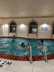 9 Best Hotels In Amarillo, Texas [With Indoor Pools!] + Waterslid