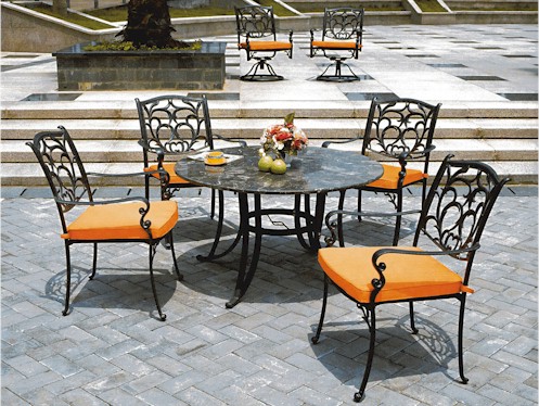 Top Iron Patio Furniture Sets for Your Outdoor Space