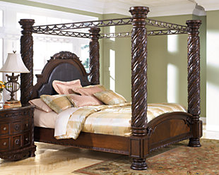 North Shore King Canopy Bed | Ashl