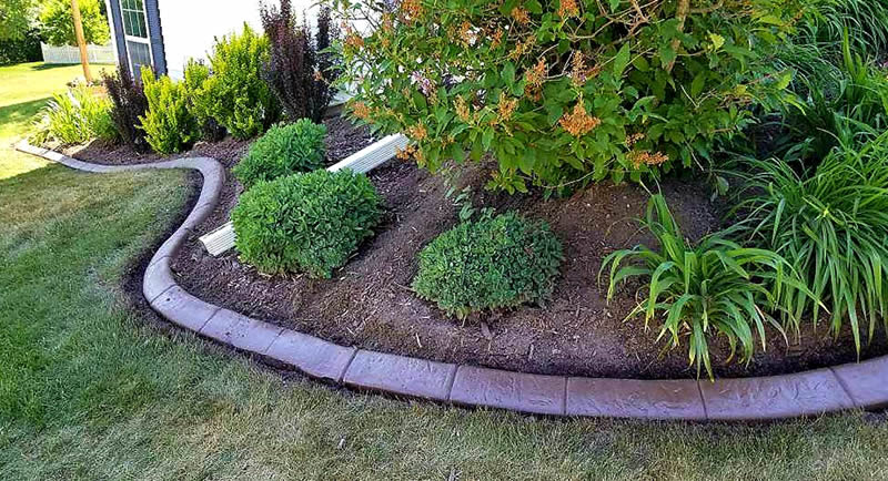 The Benefits of Landscape Curbing: A Detailed Guide
