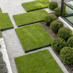 75 Front Yard Lawn Edging Ideas You'll Love - April, 2024 | Hou