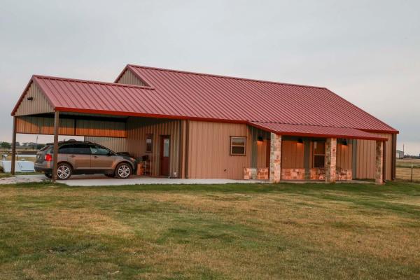 Custom Steel Living Spaces, Barn Homes - Mueller, I