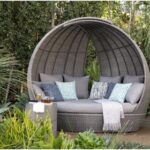 Miraval Outdoor Daybed | Living Spac