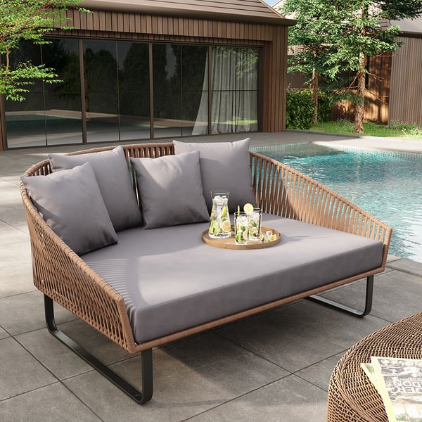 Best Outdoor Daybeds for Ultimate Relaxation