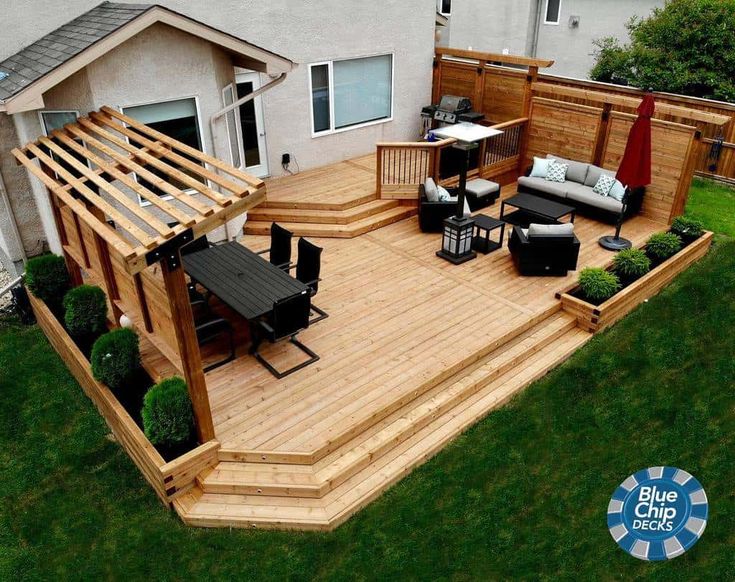 Designing the Perfect Outdoor Deck: Tips and Inspiration