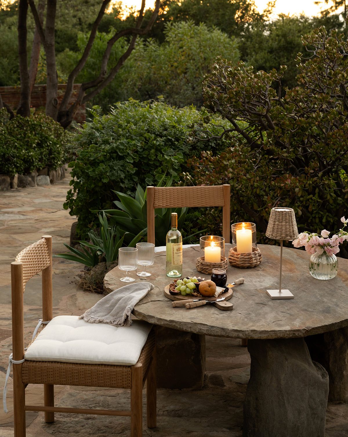 Top Outdoor Dining Chairs for Your Patio