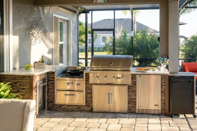 Ready-to-Assemble Outdoor Kitchens - RTA Outdoor Livi