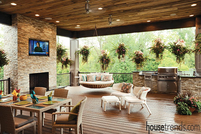Creating the Perfect Outdoor Living Space: Tips and Inspiration