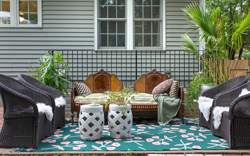 Eclectic Patio Ideas...But will it work? ⋆ Jeweled Interio