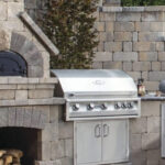 3 Reasons to install a Pavers Outdoor Kitchen | Eminent Pave