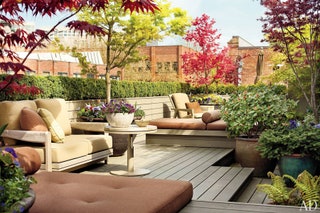 73 Outdoor Seating Ideas and Designs for Backyards and Rooftops .