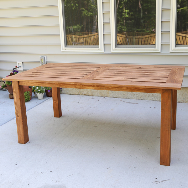 DIY Outdoor Table - Angela Marie Ma