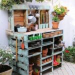 55 DIY Pallet Garden Ideas | Pallet garden, Pallet potting bench .