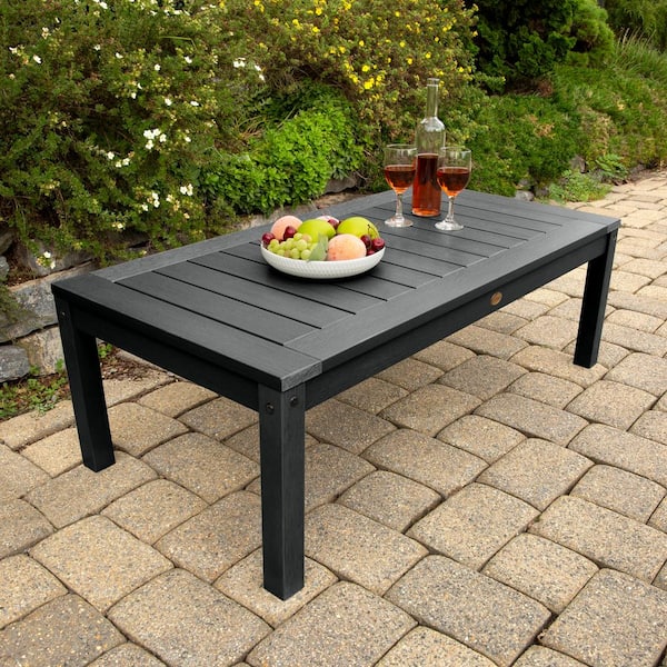 Stylish Patio Coffee Tables for Outdoor Entertaining