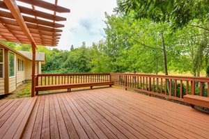 Wood Deck vs Concrete Patio – 7 Differences - Concrete Netwo