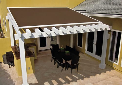 Residential Outdoor Shades | Patio Screens | Joe Wilde Compa