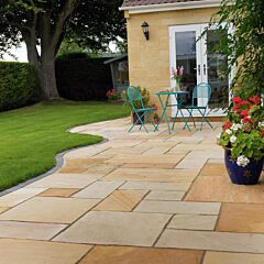 Golden Fossil Paving Stones - Riven Indian Sandstone Patio Paving .