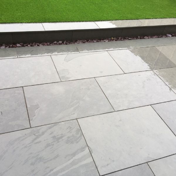 Grey Slate Paving Patio Slabs - 900x600 | Bluesky Sto