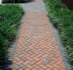 The Benefits of Using Paving Stones in Landscaping