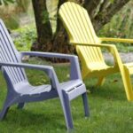 3 Ways to Remove Mildew From Plastic Lawn Furniture | LoveToKn