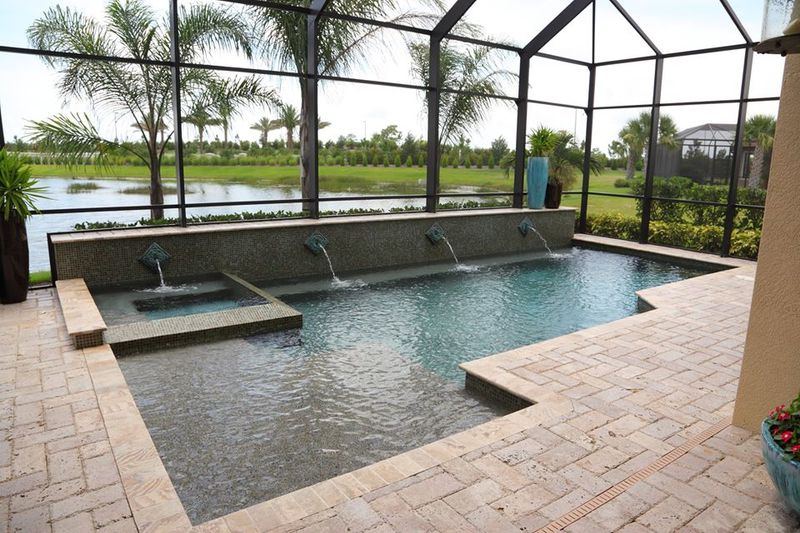 Your Guide to Aluminum Pool Enclosur