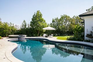 Pool landscaping ideas: The best materials to use in and around a .