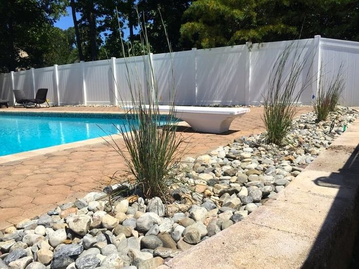 Pool Landscaping Ideas to Transform Your Outdoor Space