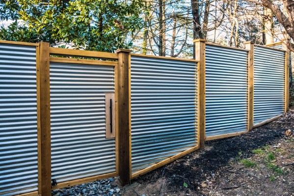 42 Beautiful Privacy Fence Ideas Inspirations in 2024 | Corrugated .