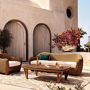 Bacio Outdoor Collection: Modern Wicker Rattan Outdoor Furniture .