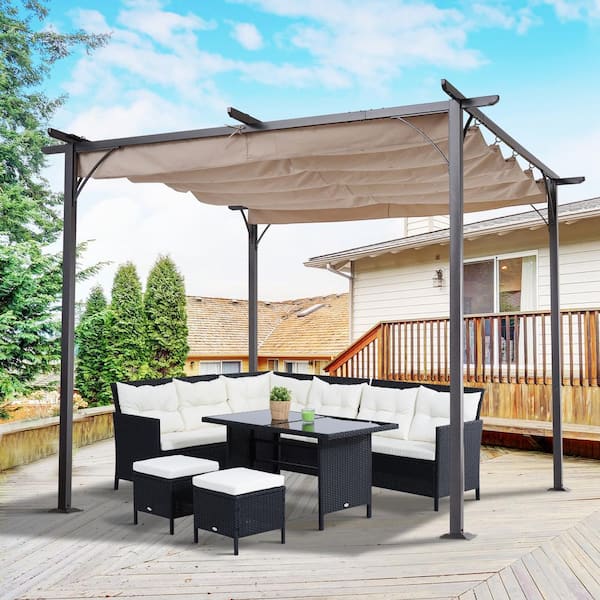 The Benefits of Adding a Retractable Canopy to Your Outdoor Space