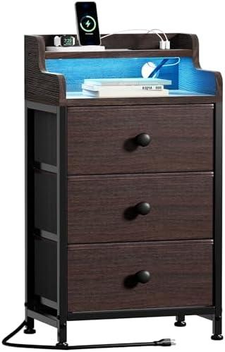 Stylish Nightstands: Modern Design with‌ LED & Storage